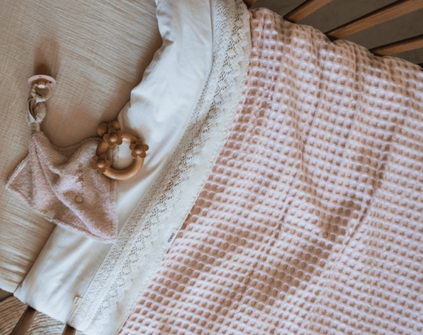 Deken - koeka - wafel - borduren - cadeau