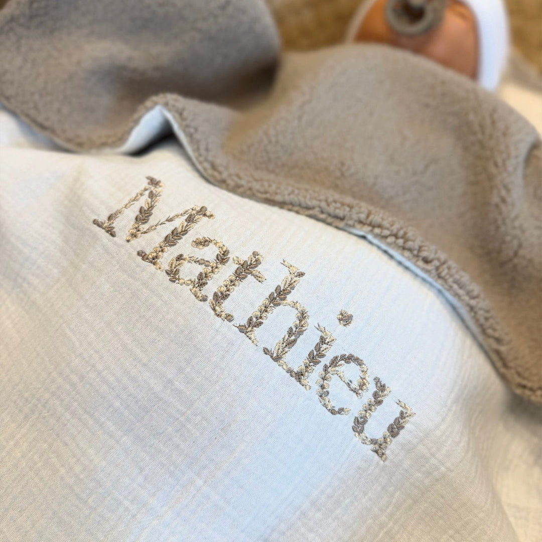 Babydeken in teddy & hydrofiel - Handgemaakt & geborduurd - Zelf samen te stellen Caro B Handmade