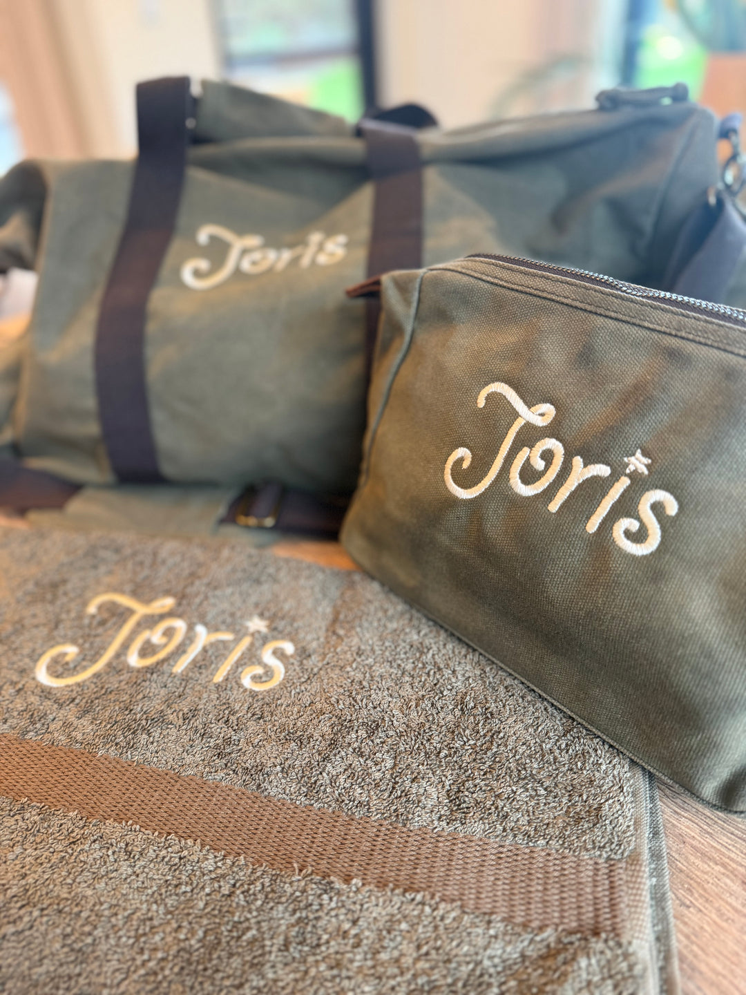 Men Survival Kit met naam – weekendtas, toilettas en handdoek
