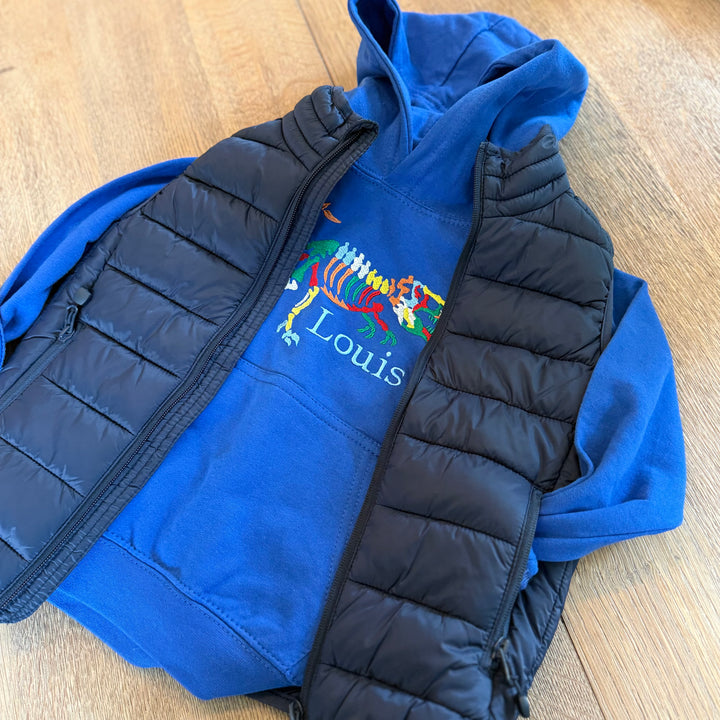 Gepersonaliseerde kinderbodywarmer met dino en naam