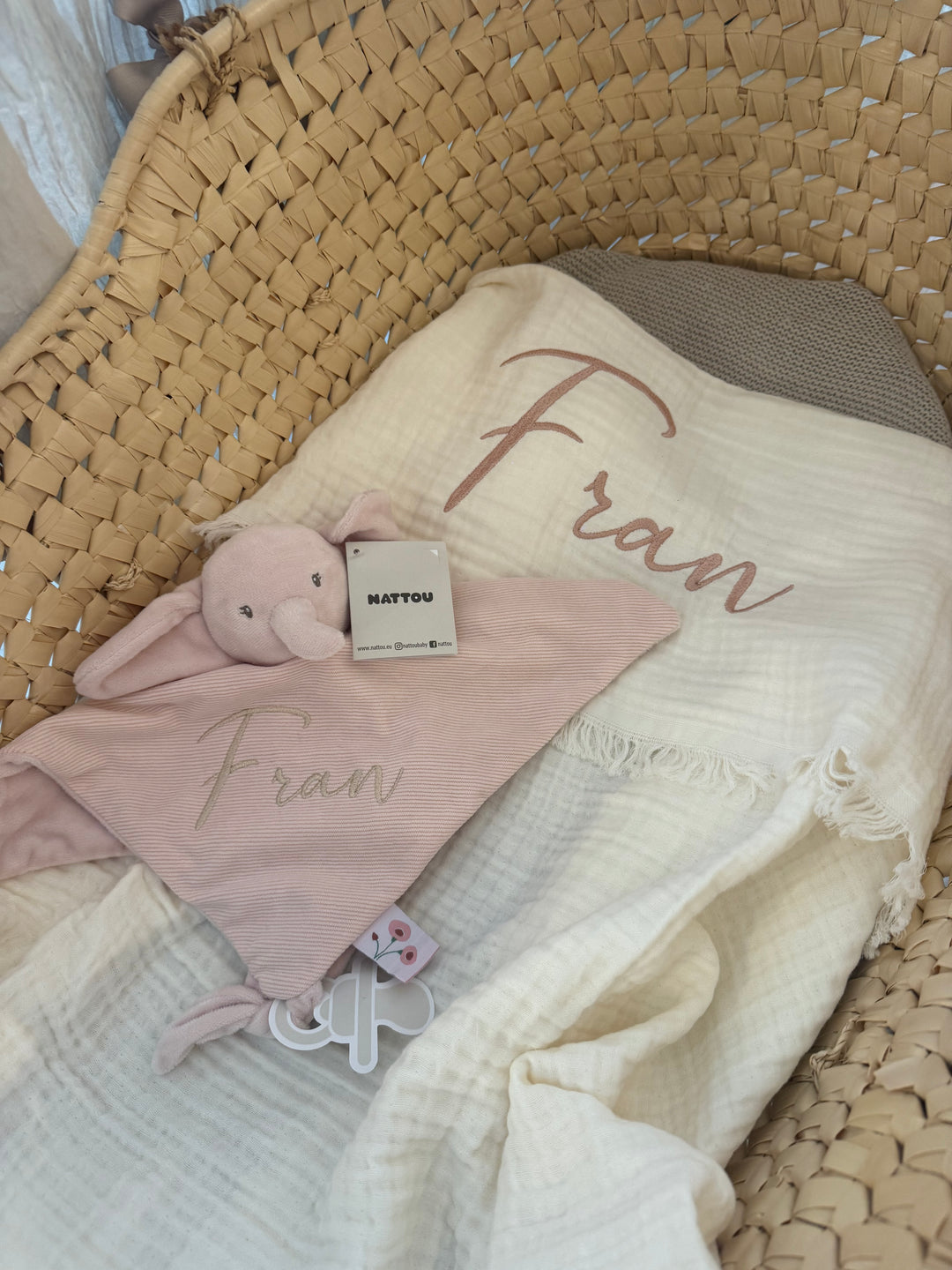 Jollein Deken GOTS Fringe met Naam - Borduren - Ivory