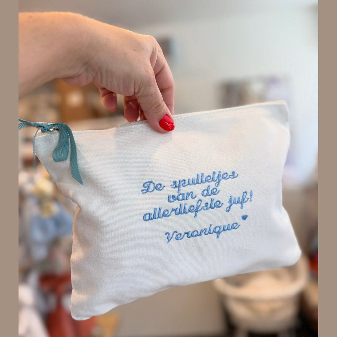 Trousse de toilette brodée « Dearest Teacher » - Personnalisée avec nom