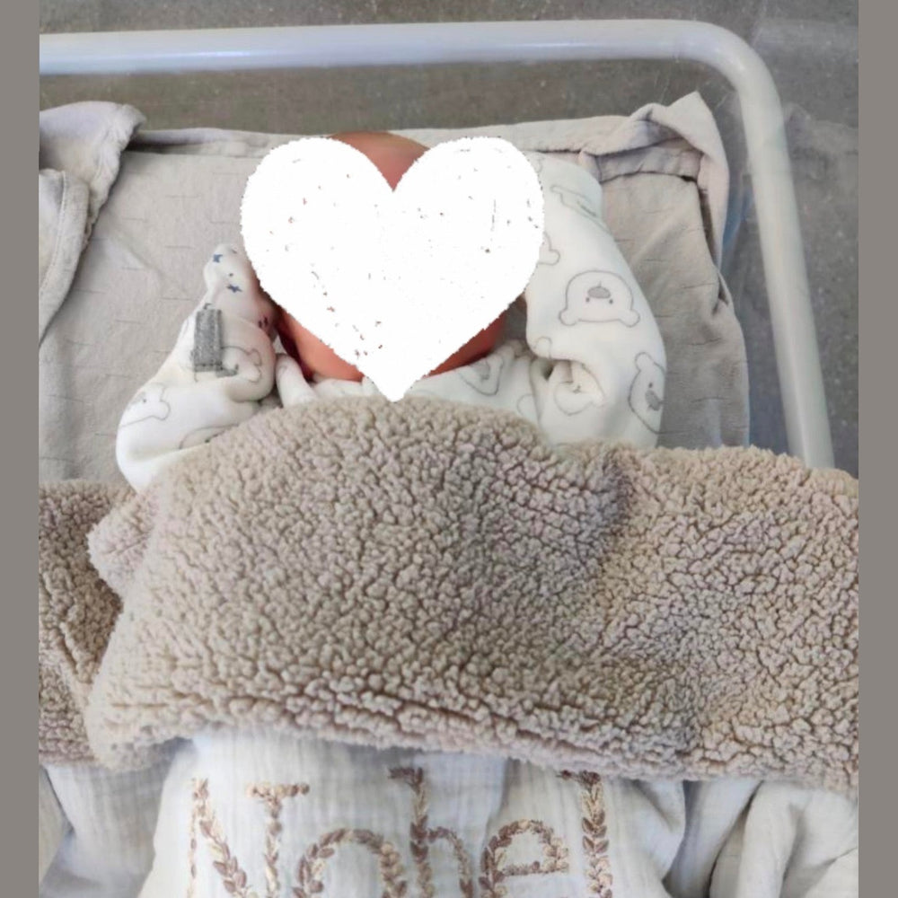 Babydeken in teddy & hydrofiel - Handgemaakt & geborduurd - Zelf samen te stellen Caro B Handmade