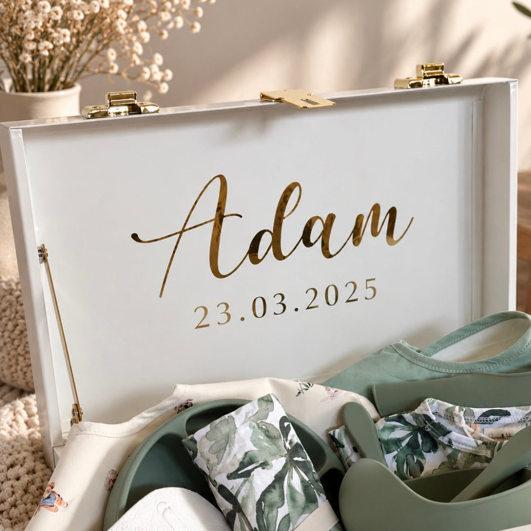 Gepersonaliseerde Metalen Koffer met Naam - Geboorte of Trouwfeest
