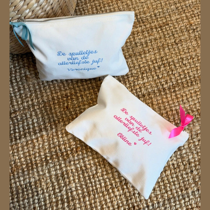 Trousse de toilette brodée « Dearest Teacher » - Personnalisée avec nom