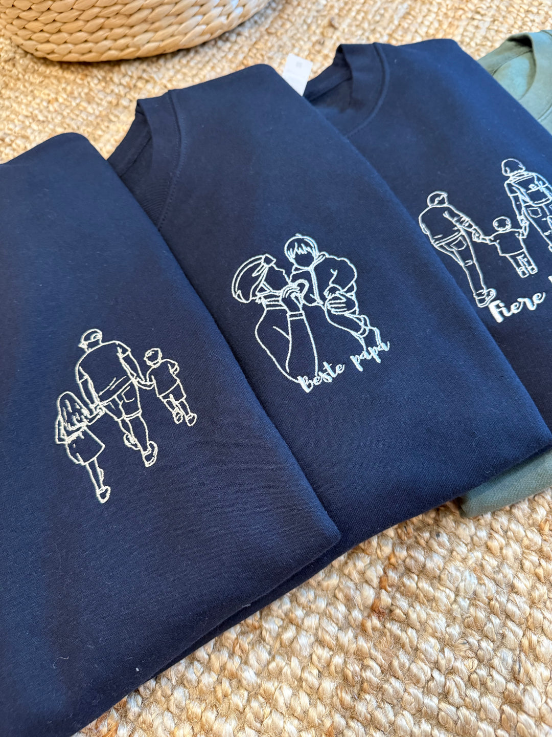 Pull avec dessin au trait - Portrait de famille - Fête des pères - Fête des mères