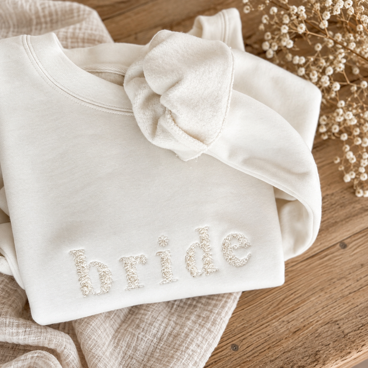 Gepersonaliseerde Bride Sweater met Bloemen