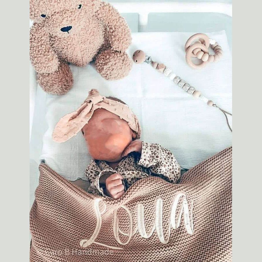 Jollein Babydeken Basic Knit met Naam - Borduren - Biscuit - Caro B Handmade