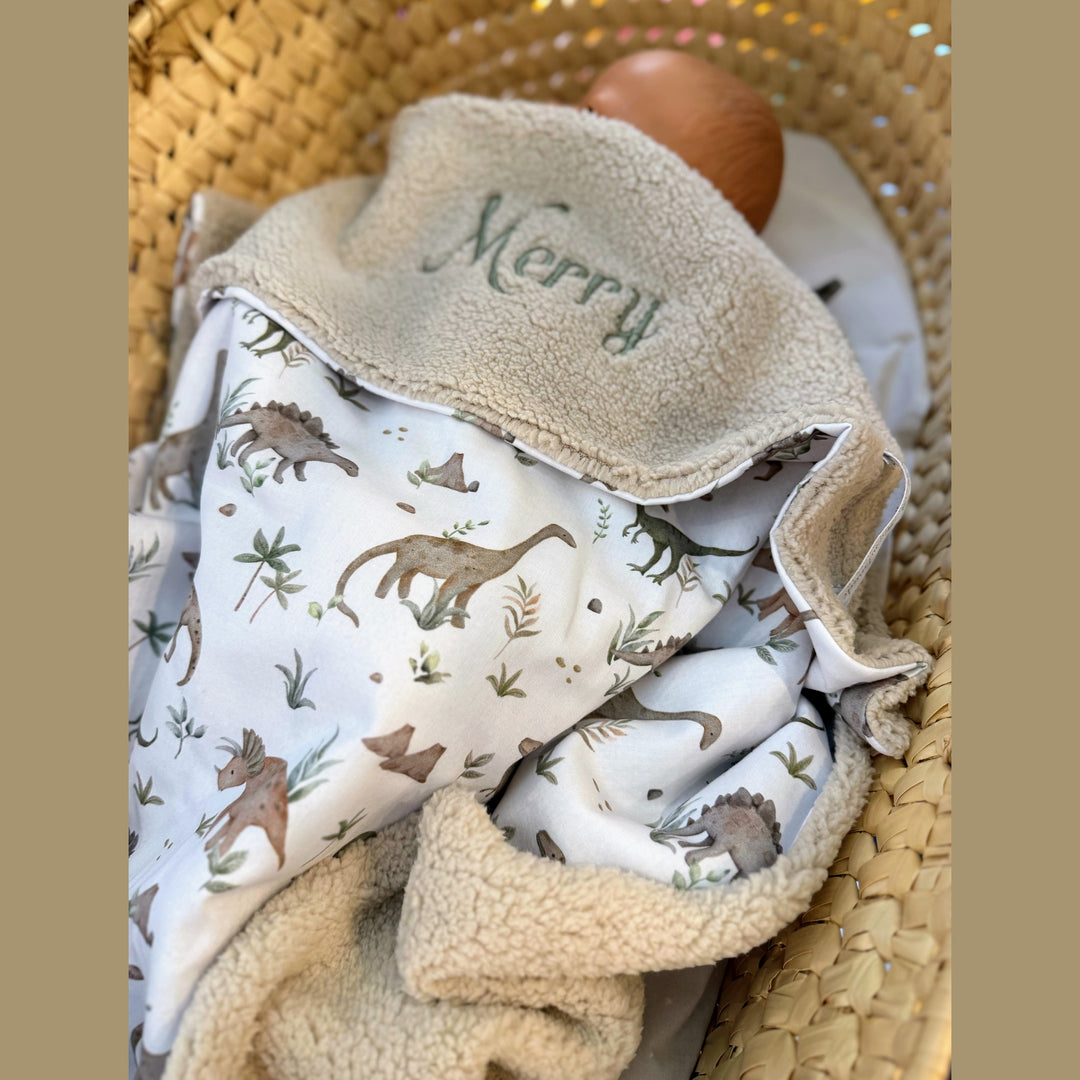 Handgemaakt Babydeken Dino's – Exclusieve Stoffen & met Naam Caro B Handmade