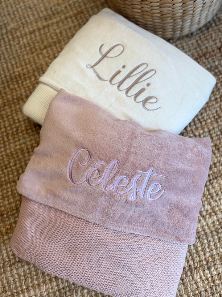 Couverture bébé tricotée en polaire - Jollein - Brodée du prénom - Beige