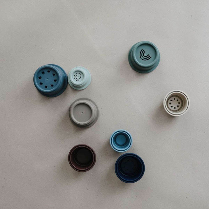Stacking Cups - Mushie - Stapeltoren - Badspeelgoed - Caro B Handmade