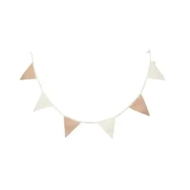 Vlaggenlijn - geboorte - verjaardag - verjaardagsfeest - doop - geborduurd met naam - borduren - kraamcadeau - relatiegeschenken