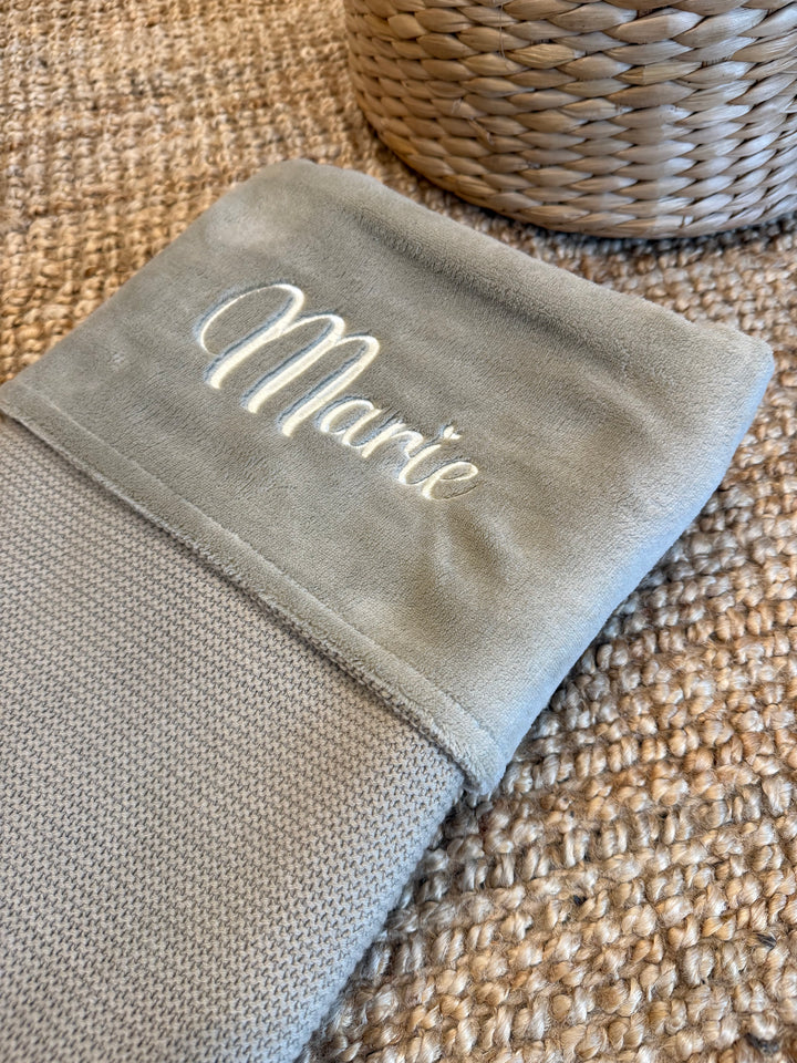 Jollein Deken Basic Knit Fleece met Naam – Gepersonaliseerd Babydeken