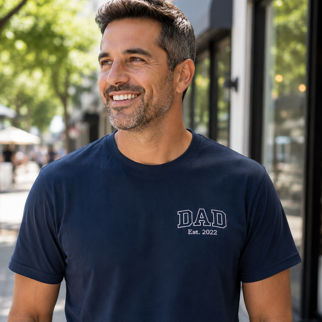 Dad T-shirt met Naam Kindjes Borduur Caro B Handmade - Signature Collection
