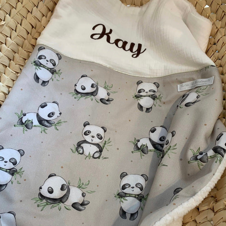 Handgemaakt Babydeken Safari – Exclusieve Stoffen & met Naam Caro B Handmade