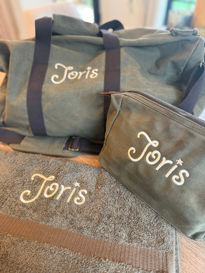 Men Survival Kit met naam – weekendtas, toilettas en handdoek