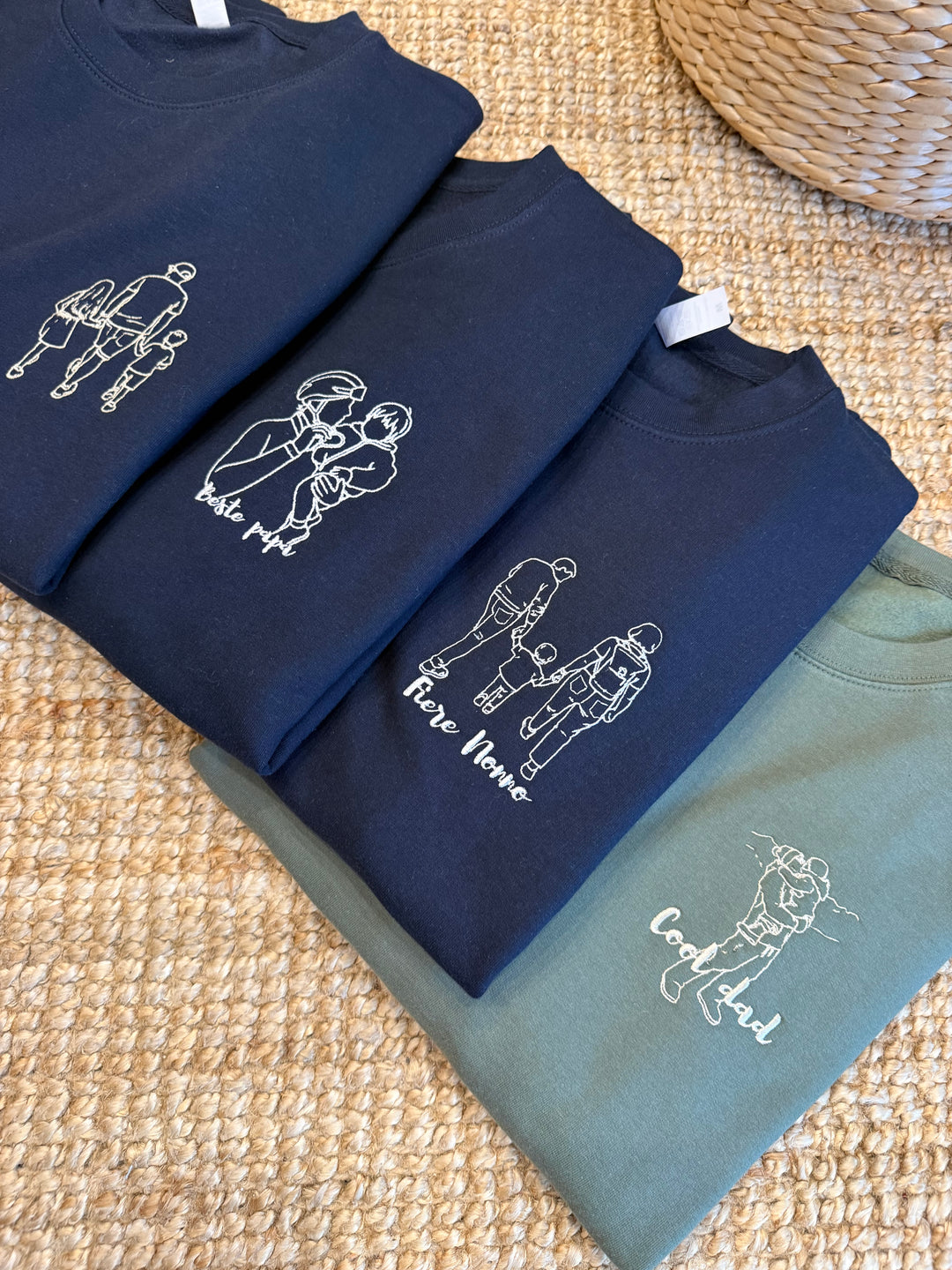 Pull avec dessin au trait - Portrait de famille - Fête des pères - Fête des mères