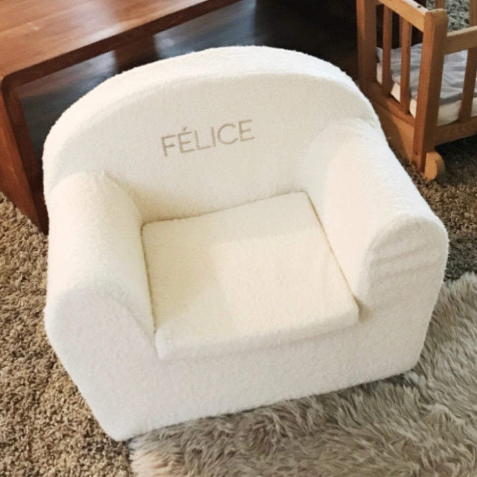 Teddy Geborduurde Kinderstoel met Naam – Knus, Stijlvol & Persoonlijk Caro B Make It Yours