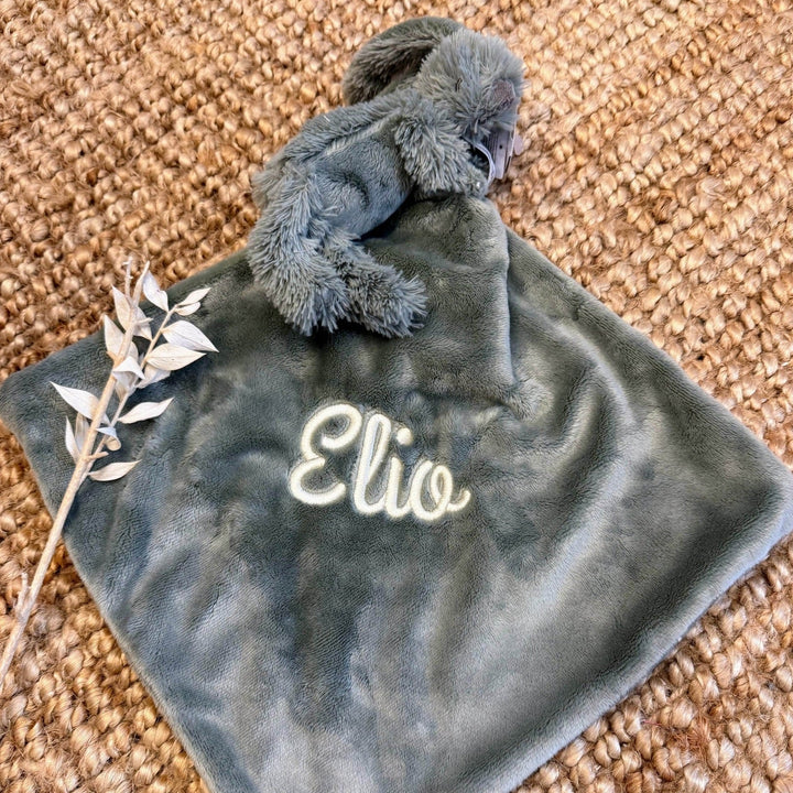 Happy Horse Mini Rabbit Richie Blanket met Naam - Borduren - Old Green - Caro B Handmade