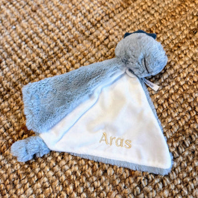 Happy Horse Dino Don met Naam - Borduren - Caro B Handmade