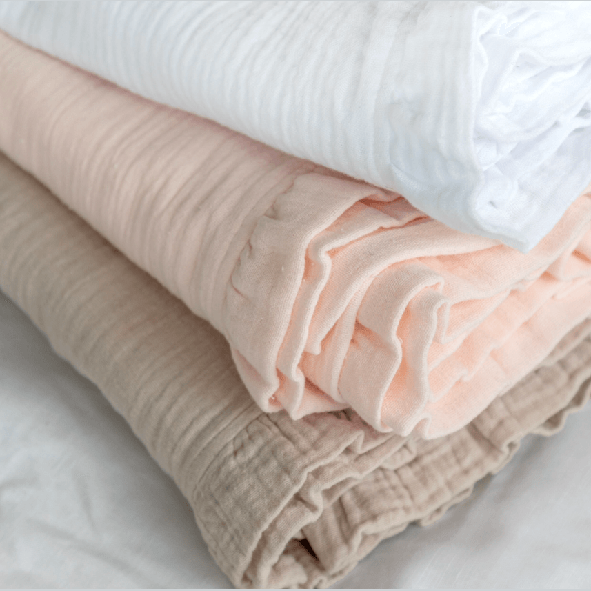 Hydrofiel Babydeken met Ruffle - Geborduurd met Naam - 100% Katoen - Caro B Handmade