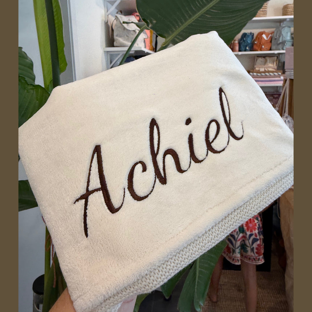 Couverture bébé tricotée en polaire - Jollein - Brodée du prénom - Beige
