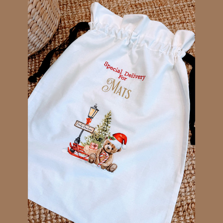 Gepersonaliseerde kerstzak met naam – “Special Delivery for…”