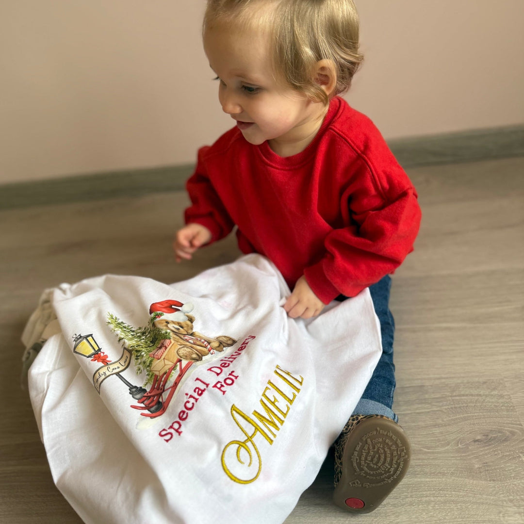 Kerstzak met naam  borduren - Caro B Handmade