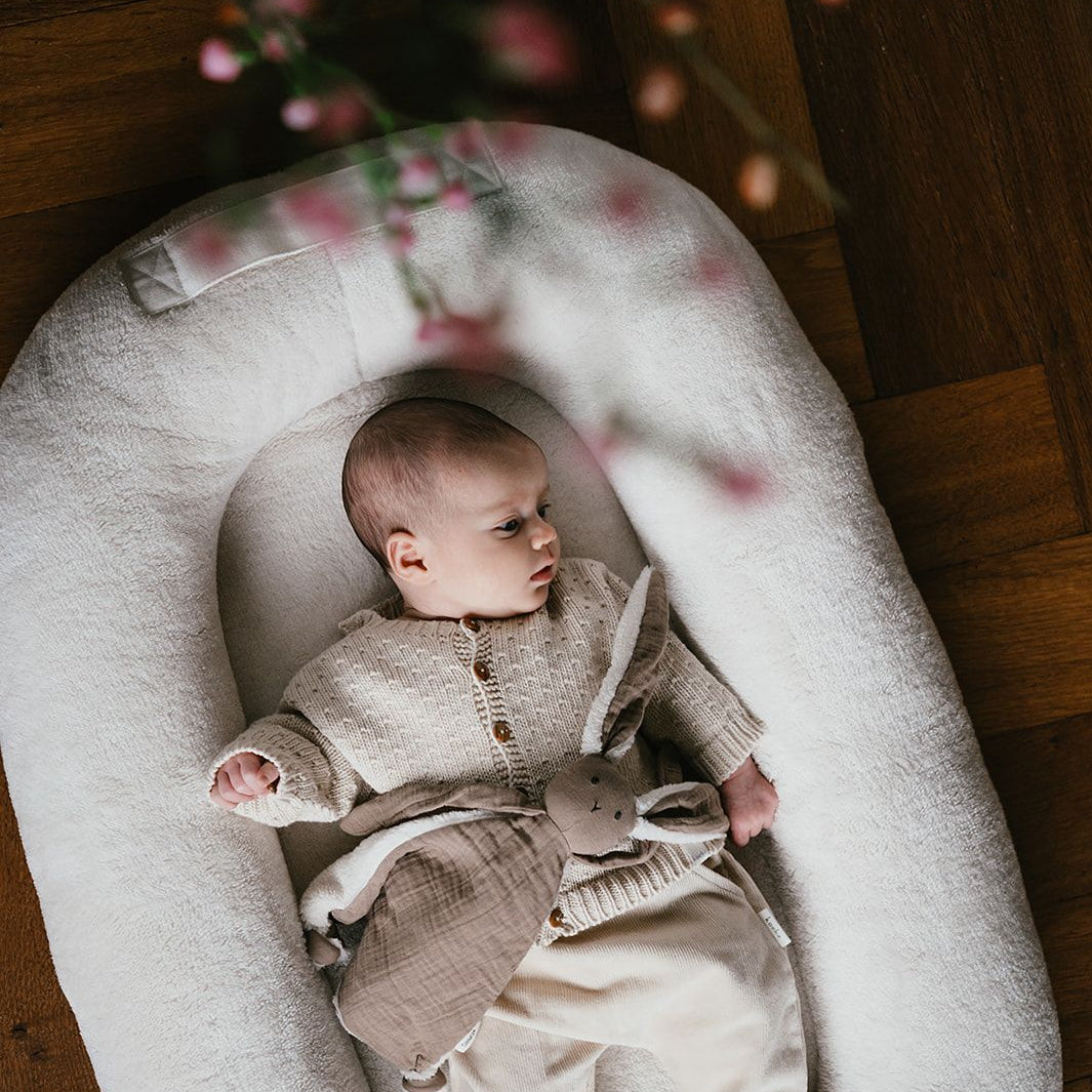 Koeka Babynest Malmo Pebble met Naam - Borduren Koeka