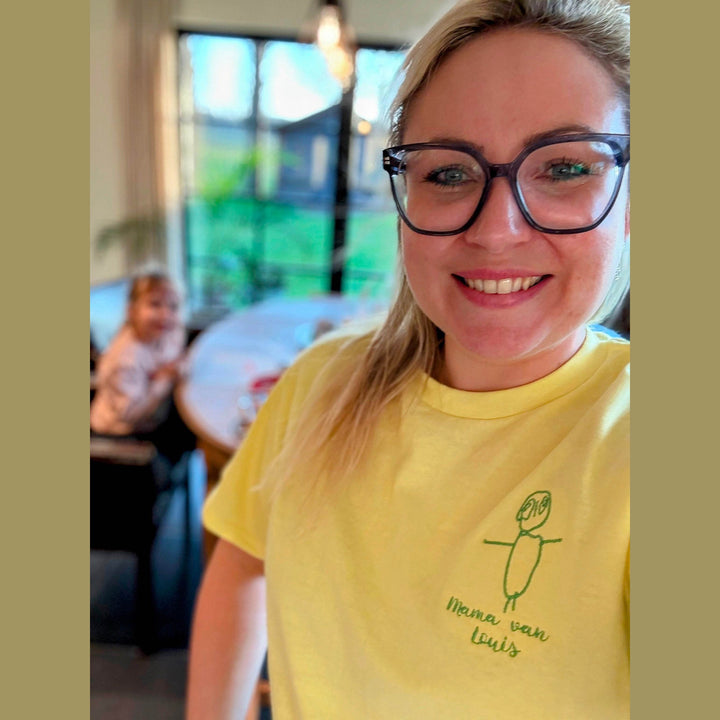 T-shirt met lijntekening op basis van tekening Kind - Vaderdag - Moederdag - Caro B Handmade