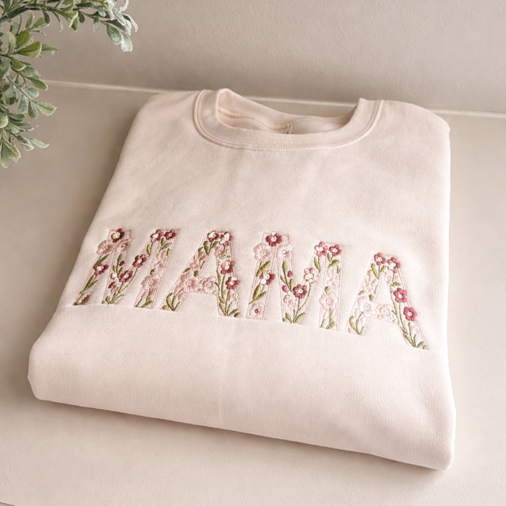 Mama Sweater met Bloemen & Namen Caro B Handmade - Signature Collection