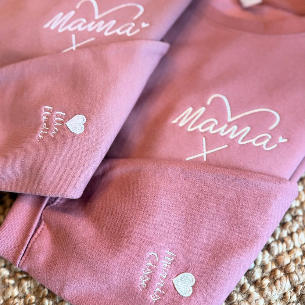 Mama met Hart - Sweater Gepersonaliseerd & Geborduurd - Moederdag Caro B Make It Yours