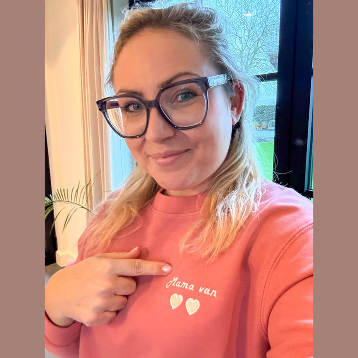 Mama sweater met je kind(jes) - Hartjes - Valentijn - Moederdag - Caro B Handmade