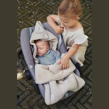 Voetenzak geborduurd met naam - Basic Knit - Jollein - Nougat Jollein