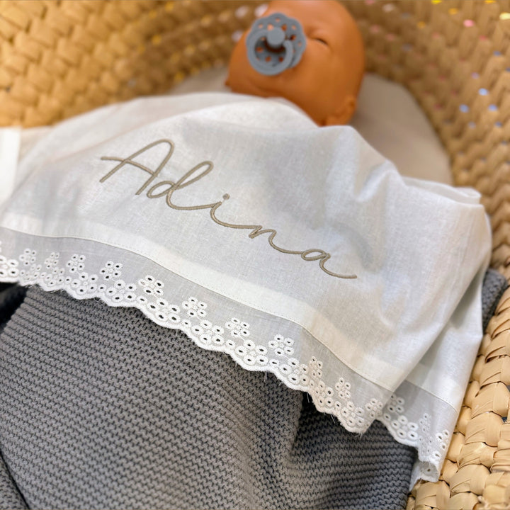 Jollein Laken wieg Geborduurd met naam - Lace - Ivory