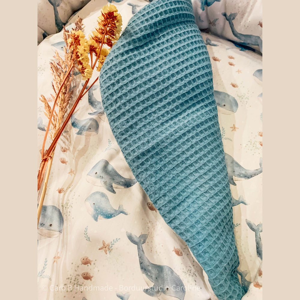 Babynest - Handgemaakte & geborduurd babynestje - Eigen prints - Caro B Handmade