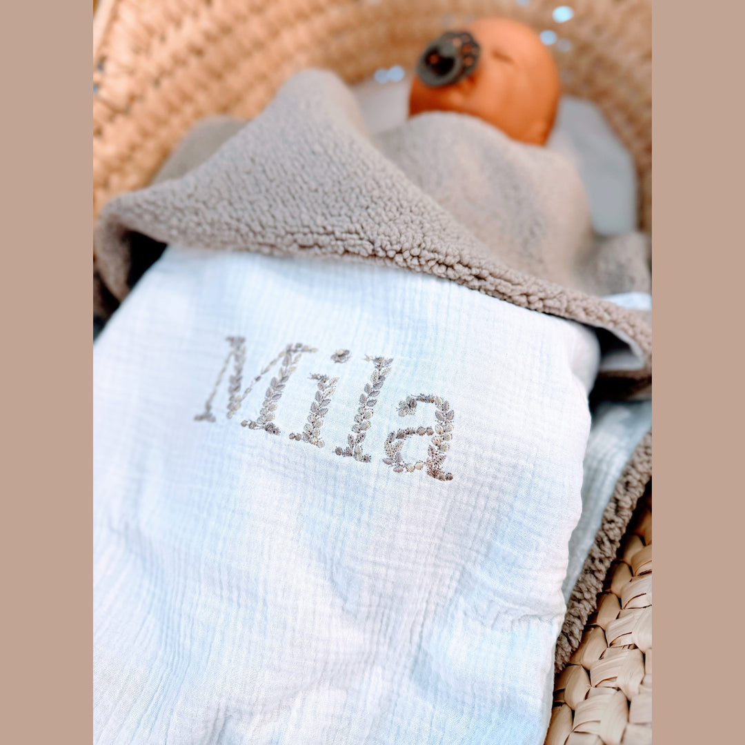 Babydeken in teddy & hydrofiel - Handgemaakt & geborduurd - Zelf samen te stellen Caro B Handmade