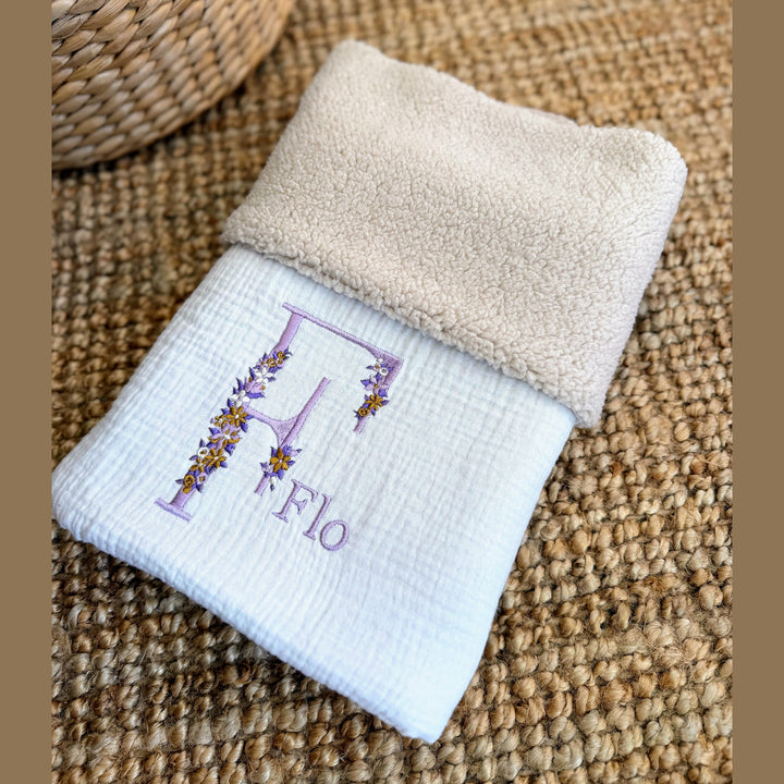 Babydeken in teddy & hydrofiel - Handgemaakt & geborduurd - Zelf samen te stellen Caro B Handmade